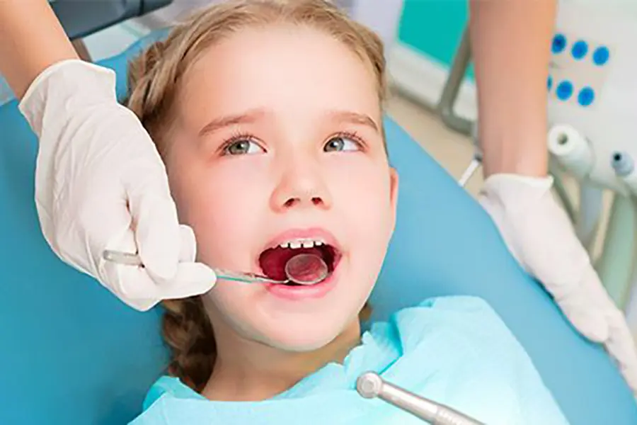 Dete prvi put kod zubara